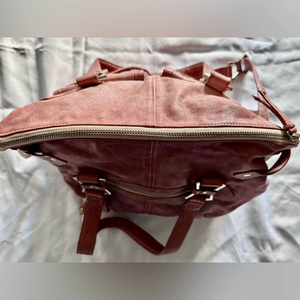 🔥👜 Junior Drake Dusty Rose Leather Bag -- this bag understood the assignment💅 - Picture 4 of 16